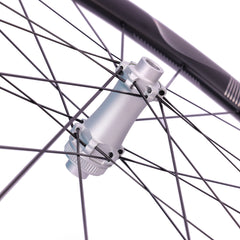 ICAN ULTRA 40 carbon disc wheels with ceramic bearings