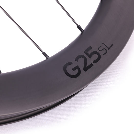 ICAN 700C G25 SL gravel wheels with DT Swiss hubs